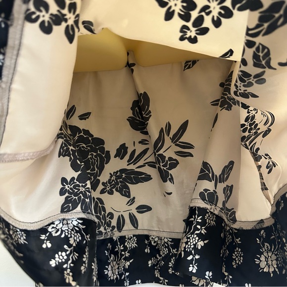 dELiA*s Cream and Black Floral Kimono Style Dress size M - Picture 6 of 7